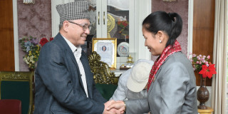 राष्ट्रिय सभामा एमालेको सचेतकमा रोशनी मेचे नियुक्त
