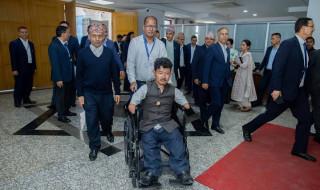 सिंहदरबारमा ह्वीलचियर र सहयोगी सेवा सुरु