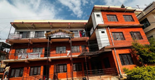 सूर्यविनायक ८ ले मृत्युमा १० हजार र सुत्केरीलाई ५ हजारका सामग्री दिने