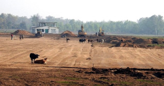 मझगाउँ विमानस्थलः उच्चपदस्थको भ्रमण निरन्तर, पुनर्निर्माणको गति भने सुस्त