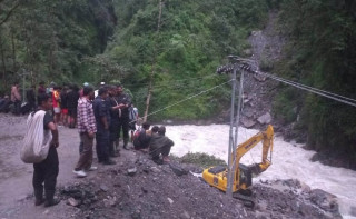 मर्दी पदयात्रामा फसेका ३ युवकको सकुशल उद्धार