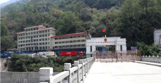 तातोपानी नाका पूर्ण रुपमा सञ्चालनमा आउन सकेन
