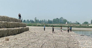 महाकाली नदीमा एक हजार २२० मिटर तटबन्ध निर्माण