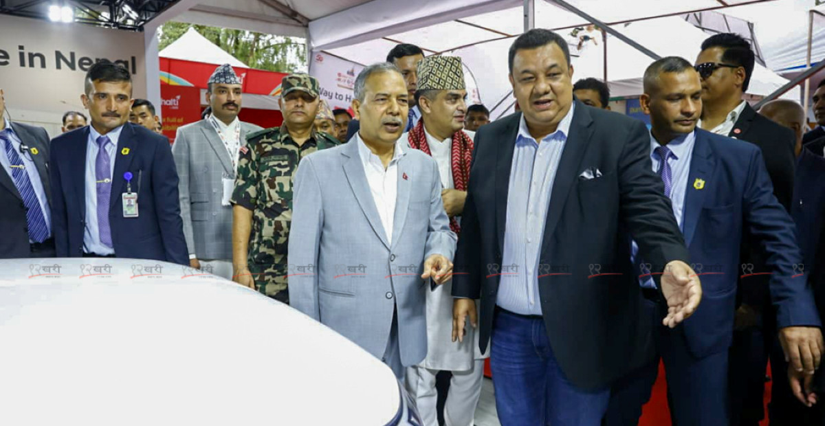 अटोमोबाइल क्षेत्र नेपालको अर्थतन्त्रको मेरुदण्डः उपराष्ट्रपति यादव