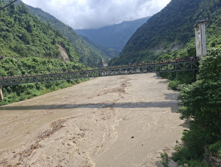 भोटेकोशी बाढीः ४० किलोमिटर सडक र ४१ पुल क्षतिग्रस्त