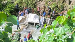 रुकुम पश्चिममा जीप दुर्घटना हुँदा दुई जनाको मृत्यु, १० जना घाइते